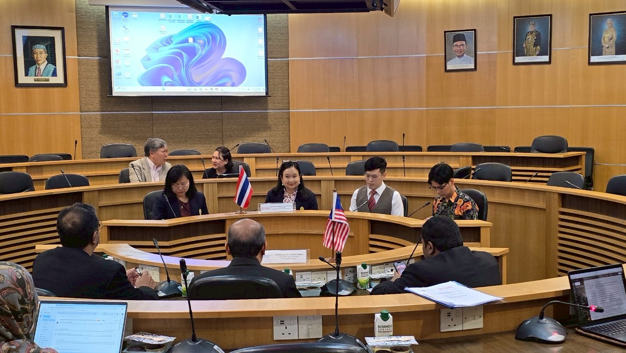 �鶹���� Strengthens Strategic Ties with Universiti Malaya to Expand Global Opportunities for Thai Students