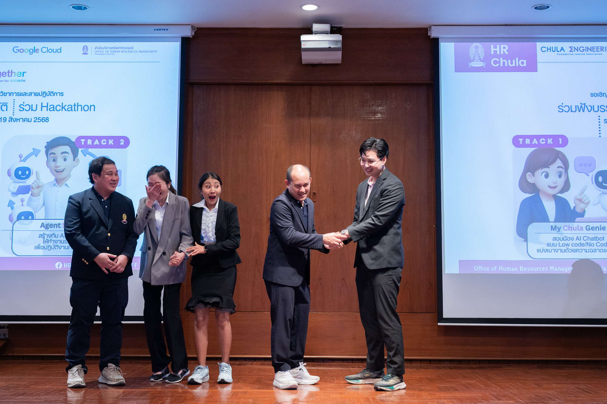 Hackathon for Growth: Chula Staff Showcase AI Solutions for a “University of AI” Vision 