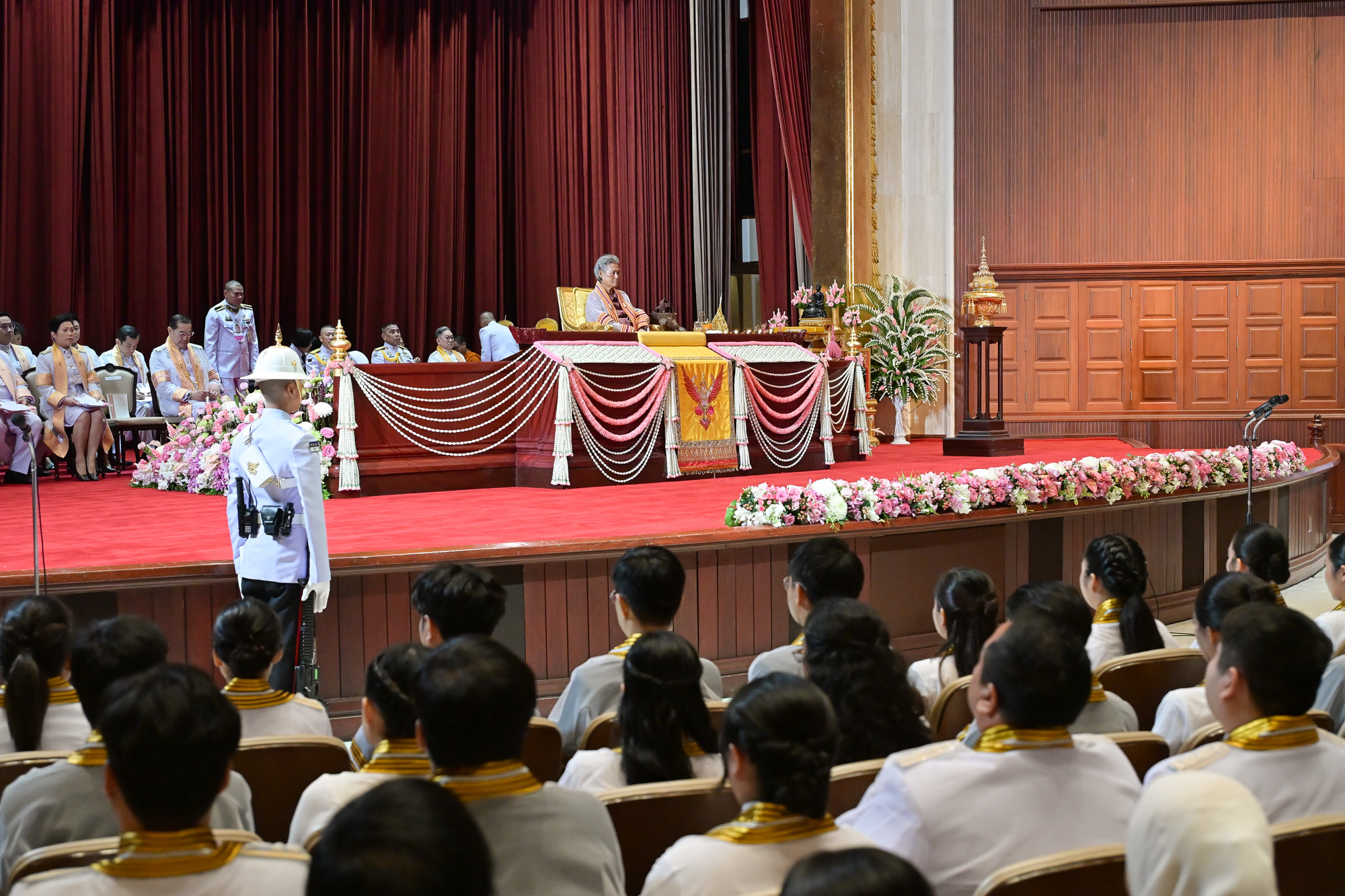 Her Royal Highness Princess Maha Chakri Sirindhorn, representing His Majesty the King, confers degrees upon graduates of Chulalongkorn University for the 2024 academic year on the second day of the ceremony 