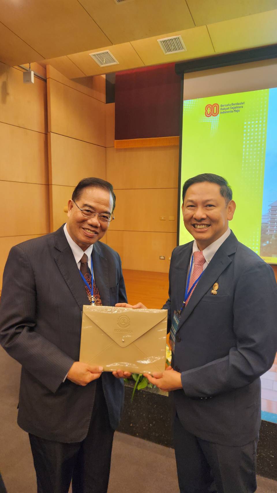 Chula Economists Join 2025 University Education and Enterprise Competitiveness Forum at NCKU, Taiwan 