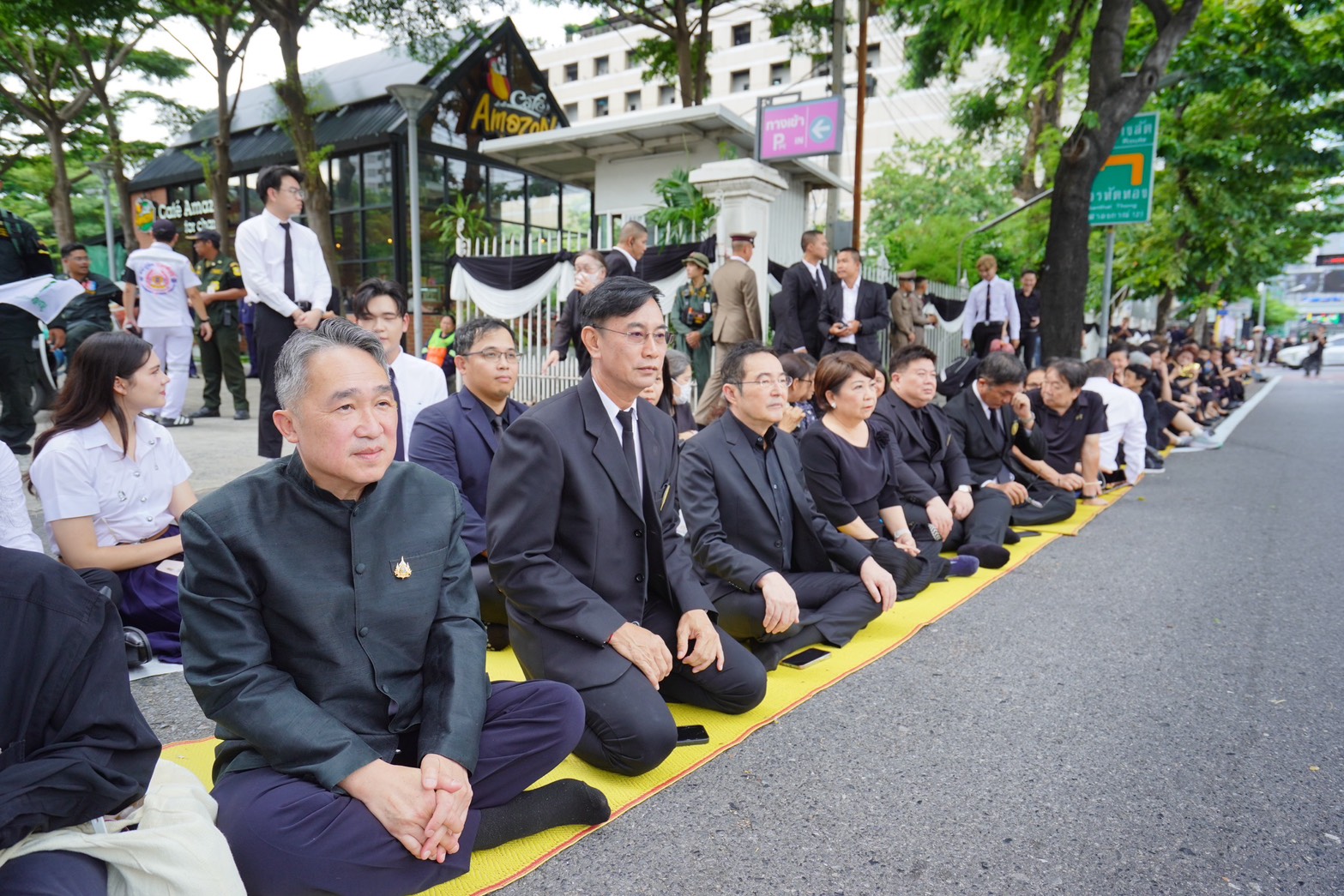 Chula Pays Its Final Respects to Her Majesty Queen Sirikit??