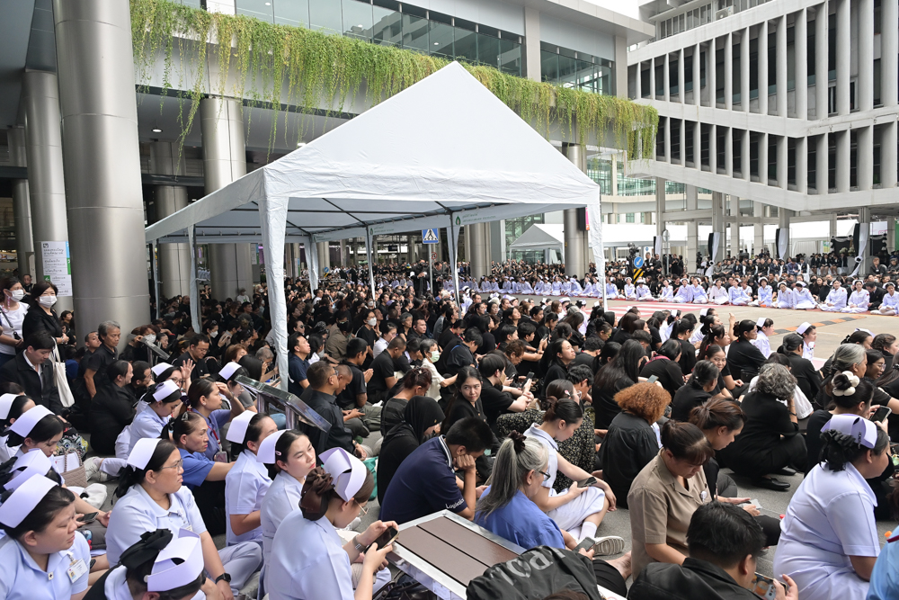 Chula Pays Its Final Respects to Her Majesty Queen Sirikit??