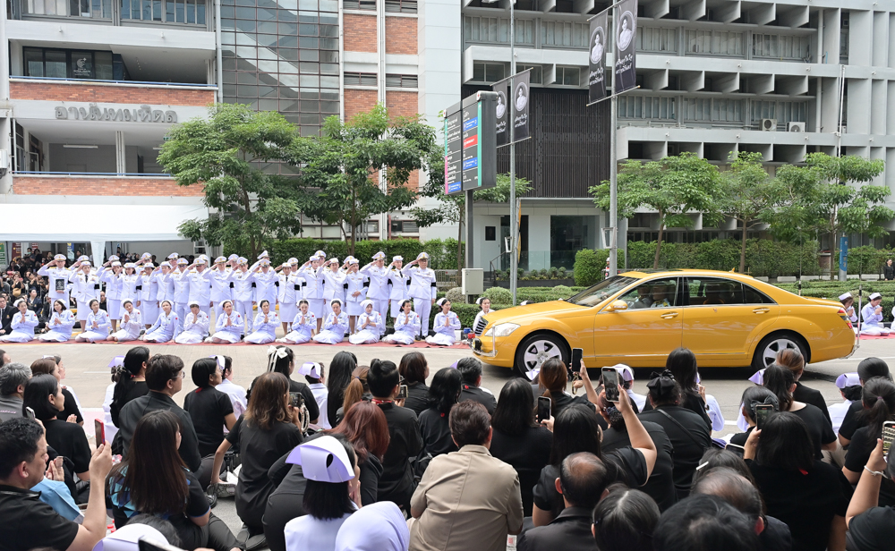 Chula Pays Its Final Respects to Her Majesty Queen Sirikit??
