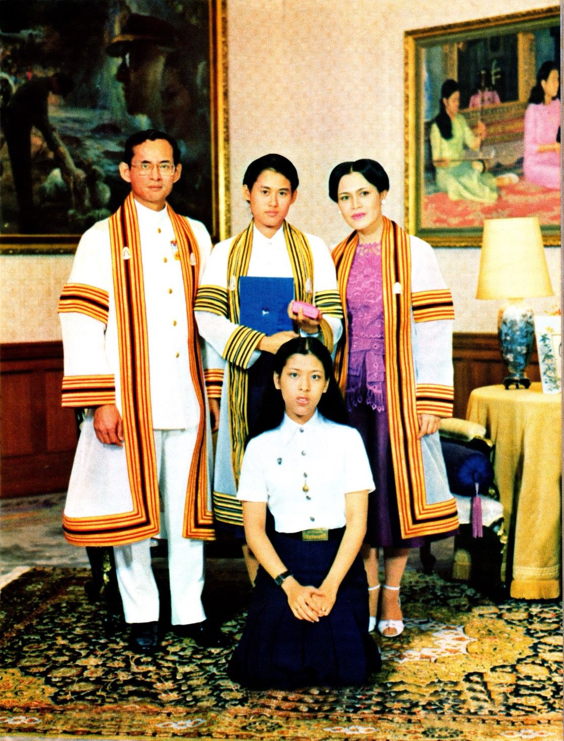 Chulalongkorn University Honors Her Majesty Queen Sirikit the Queen Mother’s Attendance During the Commencement Ceremony