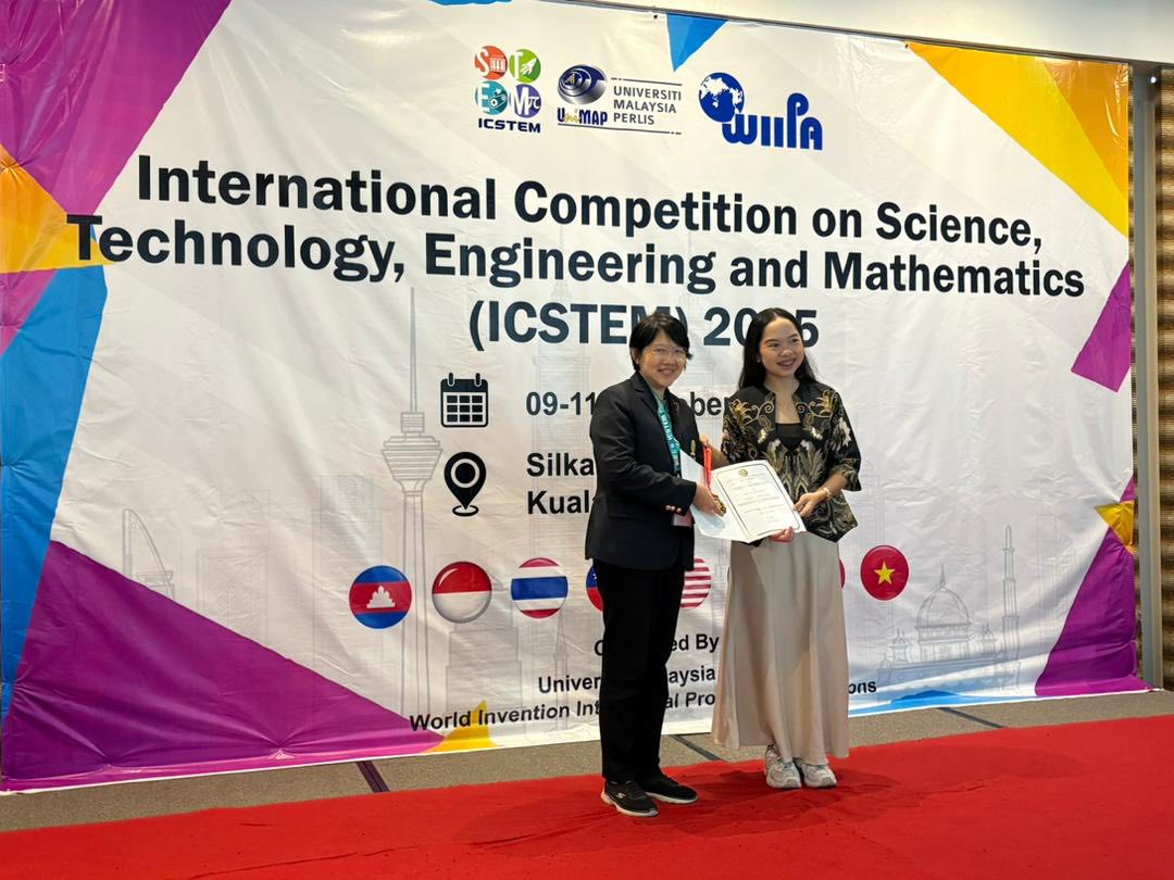 Chula Master’s Student Wins Double Gold and Special Award at ICSTEM 2025 in Malaysia 