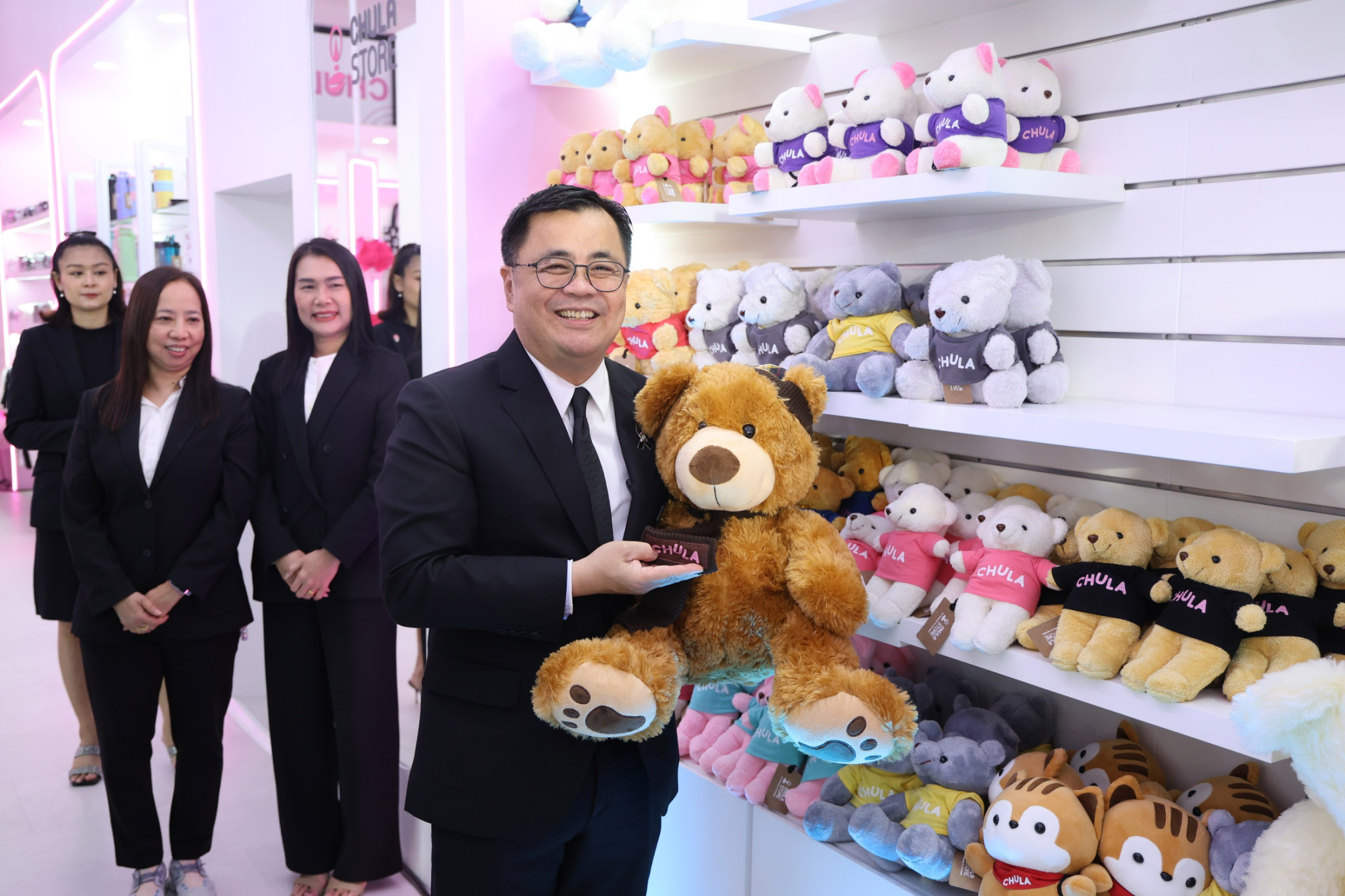 Chula Book Center Launches “CHULA STORE”—The Showcase of Chulaness 