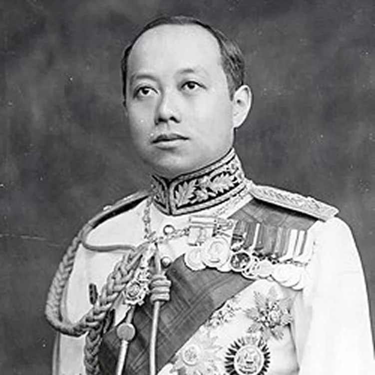 1915