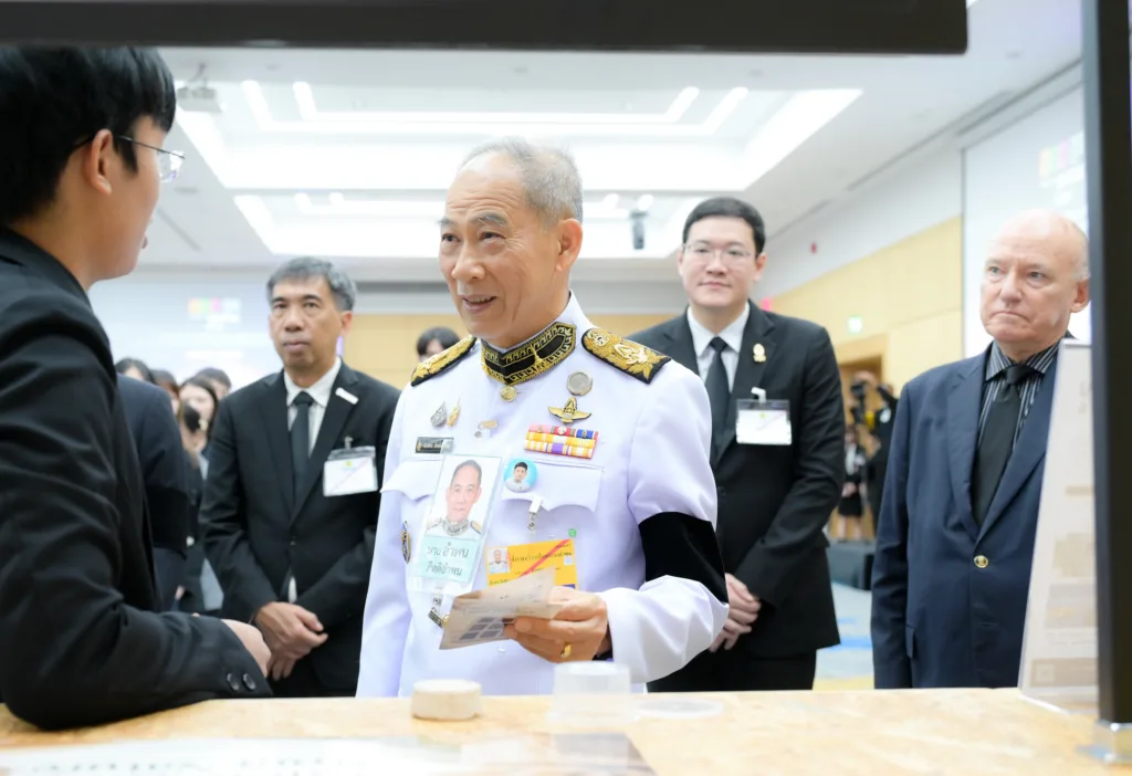 Bangkok Business Challenge 2026 Honors Global Student Innovators with Royal Awards 