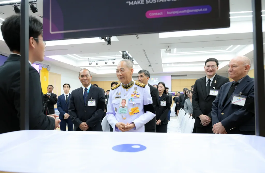 Bangkok Business Challenge 2026 Honors Global Student Innovators with Royal Awards 