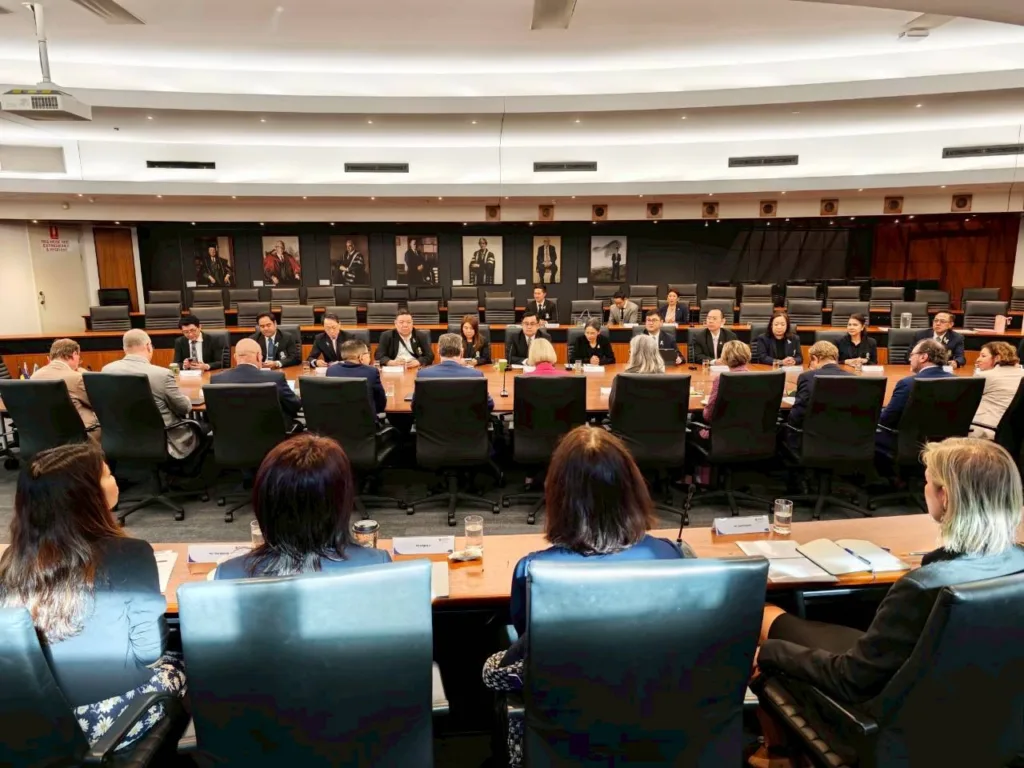 Chula Visits the University of Queensland to Strengthen Academic Ties