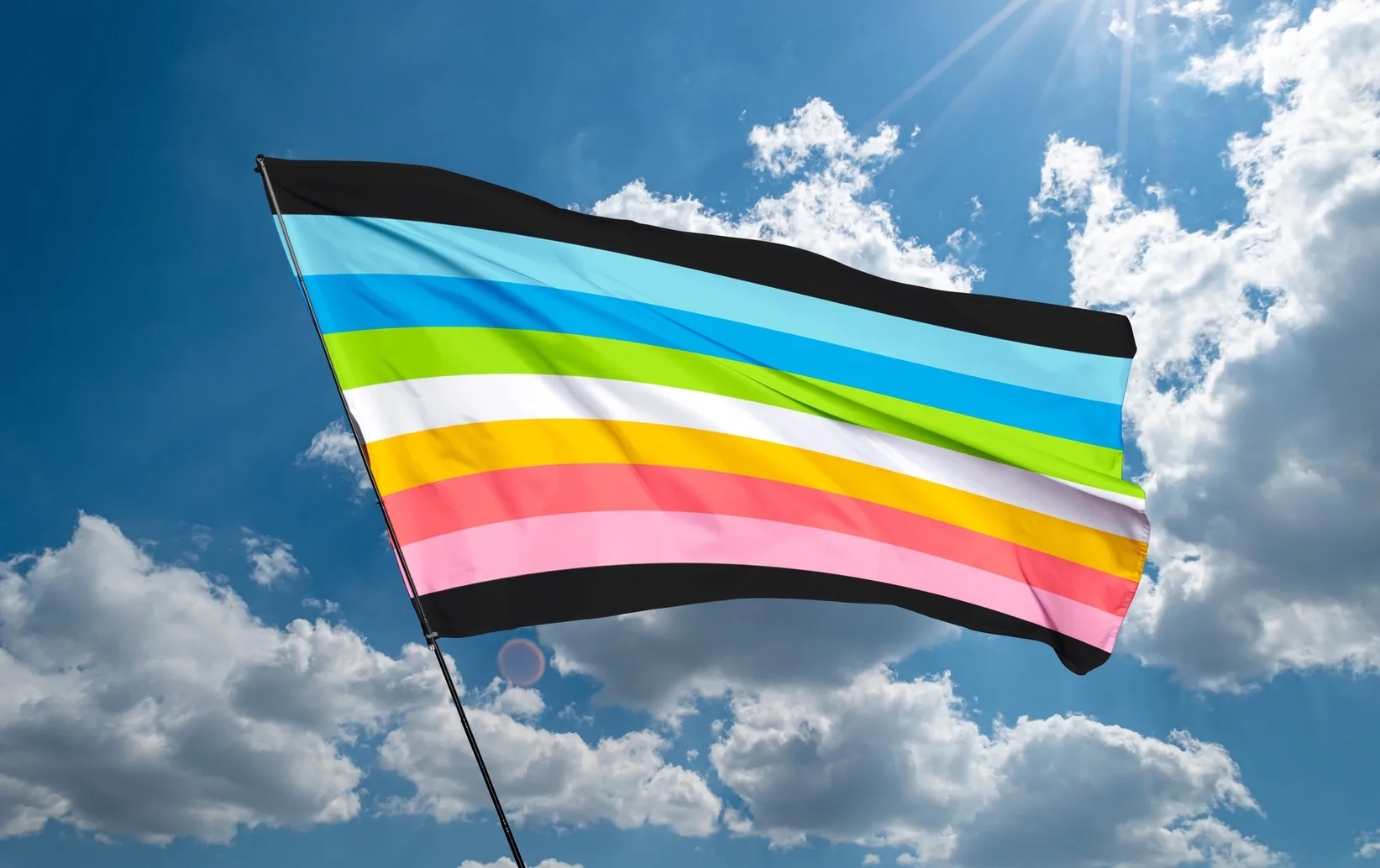 เข้าใจ Queer อัตลักษณ์ที่เปิดกว้างและลื่นไหล โอบกอดความหลากหลาย เพื่อสังคมเท่าเทียมและเป็นธรรม