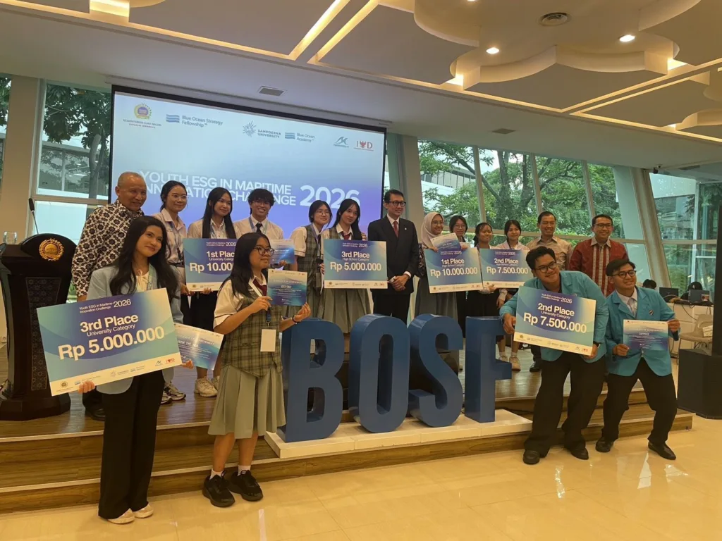 Chulalongkorn Students & Team?HACKIN1DAY Win First Prize at Youth ESG in Maritime Innovation Challenge 2026?
