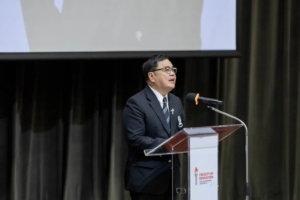 Professor Dr. Wilert Puriwat, President of �鶹����
