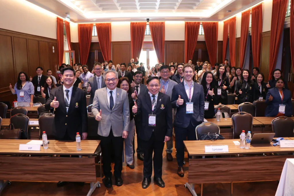 Chula and AUA Host the ��2025 AUA Postgraduate Academic Forum��