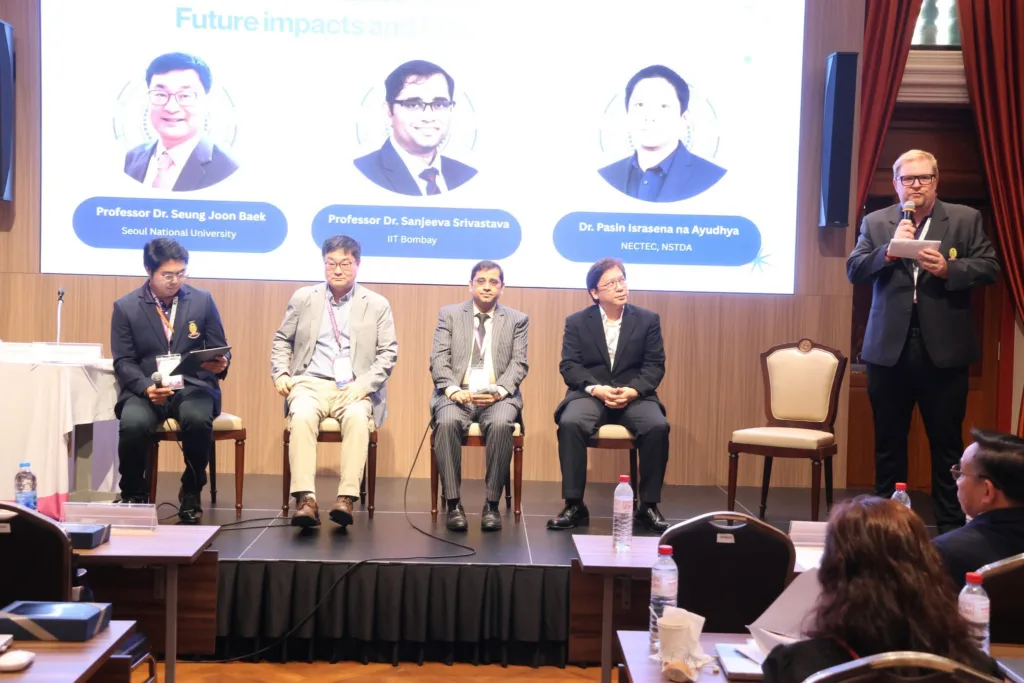 Chula and AUA Host the ��2025 AUA Postgraduate Academic Forum��