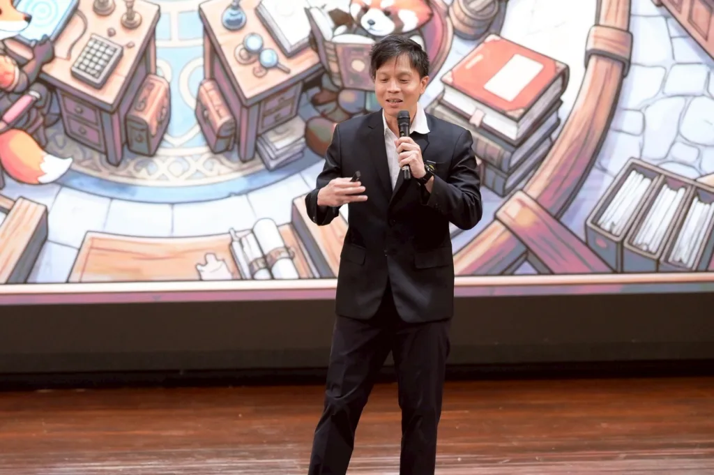 Assoc. Prof. Dr. Atiwong Suchato Department of Computer Engineering Chulalongkorn University