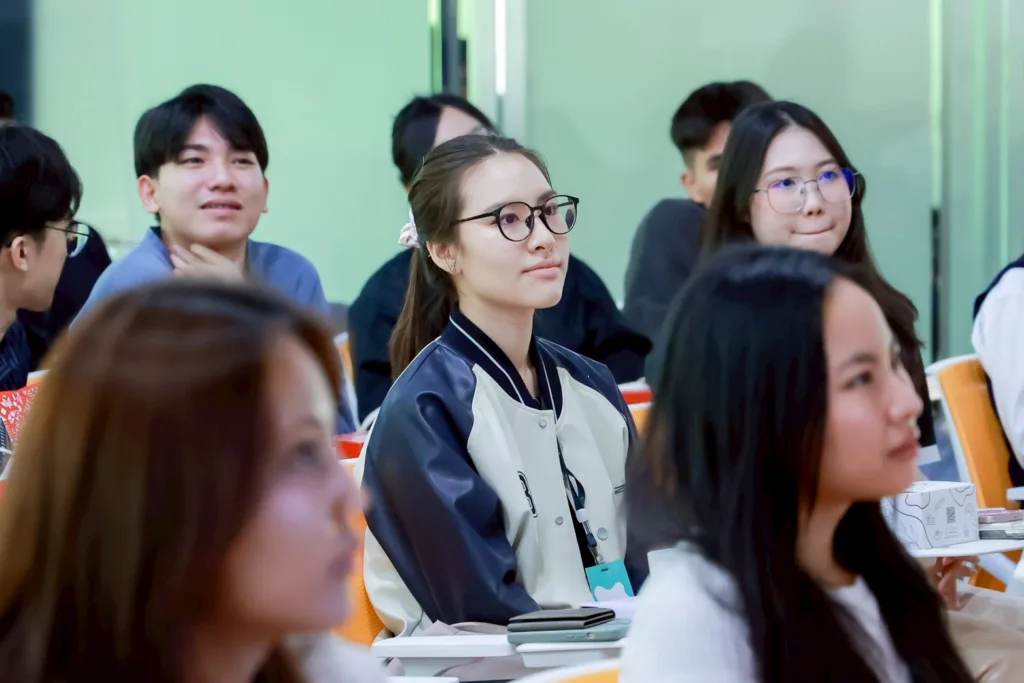 Chula Students Chosen to Represent Thailand in Science Communication Program in Germany 