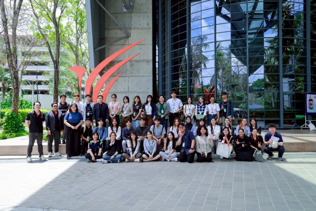 Chula Students Chosen to Represent Thailand in Science Communication Program in Germany 