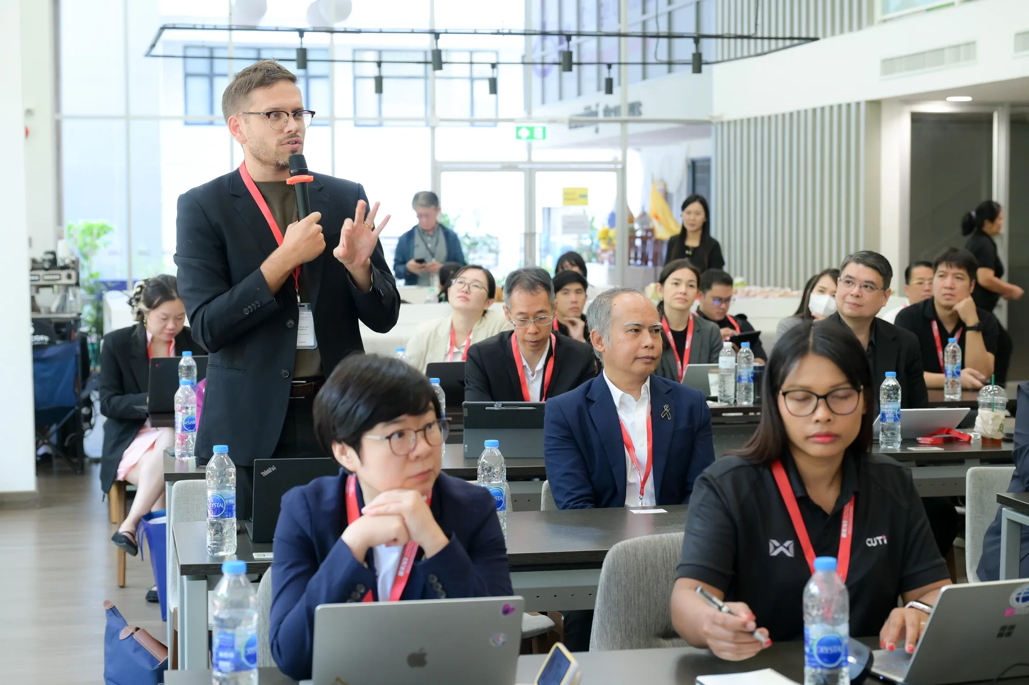 Chulalongkorn University Partners with NUS in Regional Platform to Drive Clean Energy Innovations 