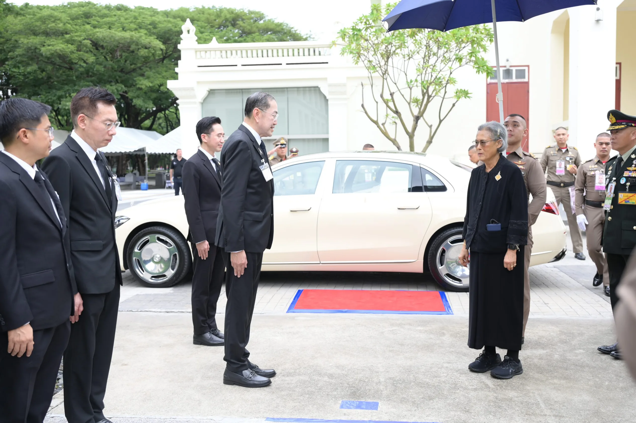 Princess Maha Chakri Sirindhorn Meets the Princess Royal at Chula for Women in Science Awards 