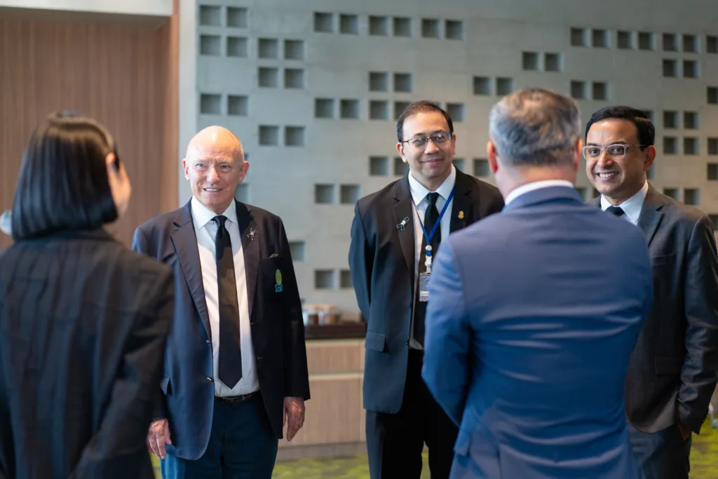Sasin and Sansiri Partner to Develop Future Business Leaders