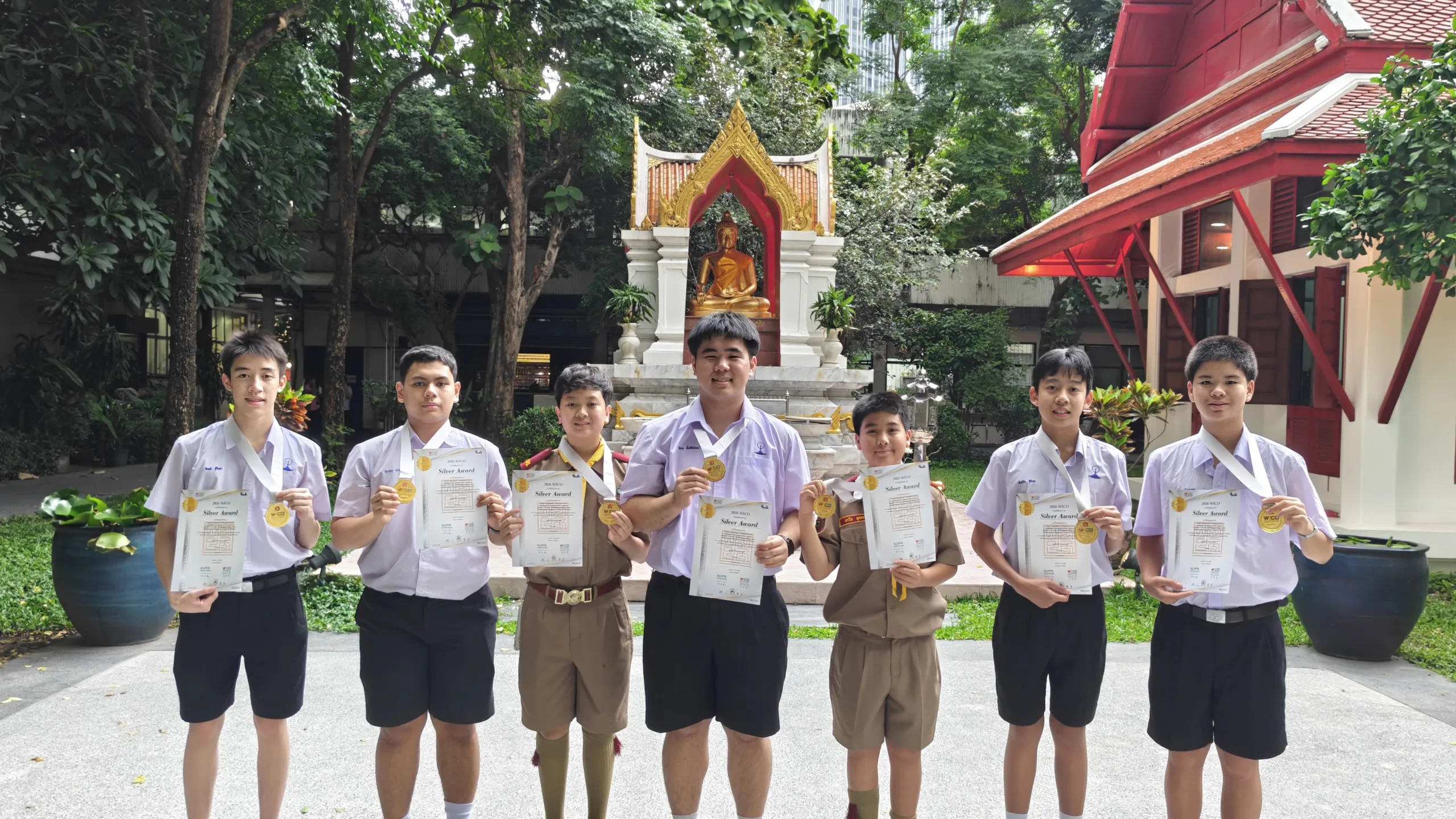 อาจารย์และนักเรียนสาธิตจุฬาฯ คว้าเหรียญทองและรางวัลต่าง ๆ รวม 12 รางวัล การประกวดสิ่งประดิษฐ์และนวัตกรรมระดับนานาชาติที่เกาหลีใต้