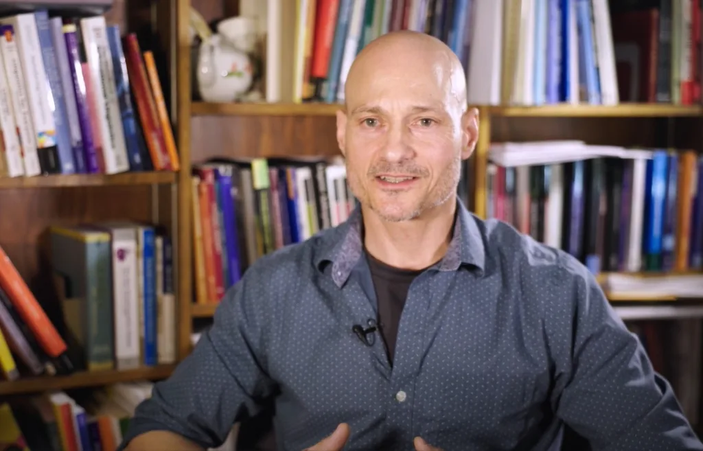 Photo of Dr. Robert Troyer