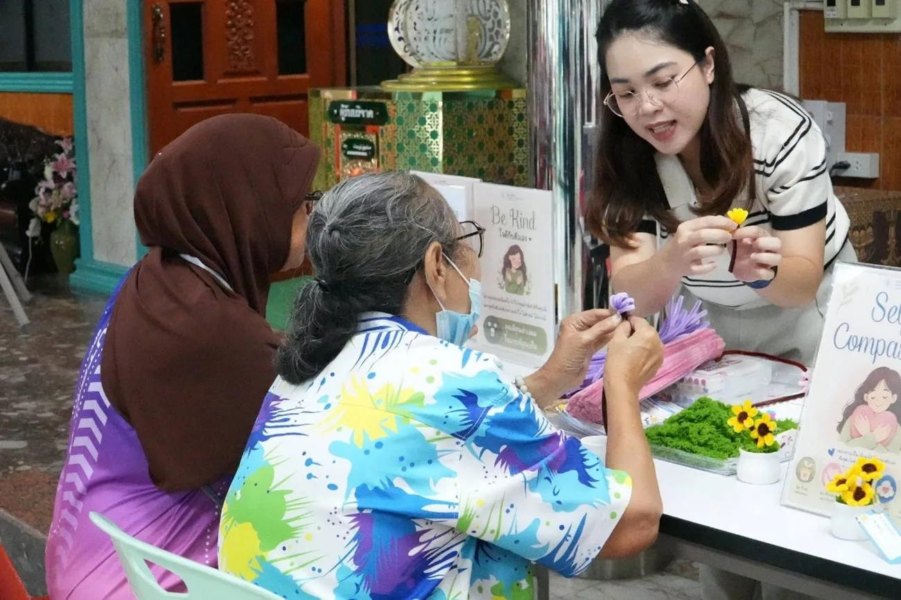 Chula Allied Health Sciences Team Brings Integrated Healthcare to Ban Khrua Community