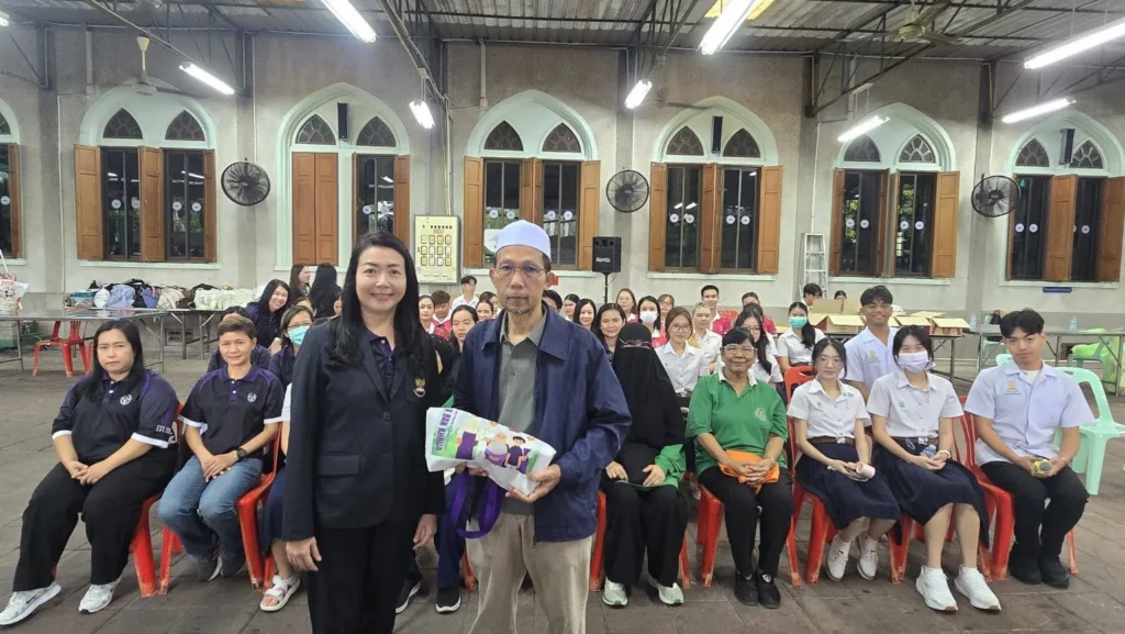 Chula Allied Health Sciences Team Brings Integrated Healthcare to Ban Khrua Community