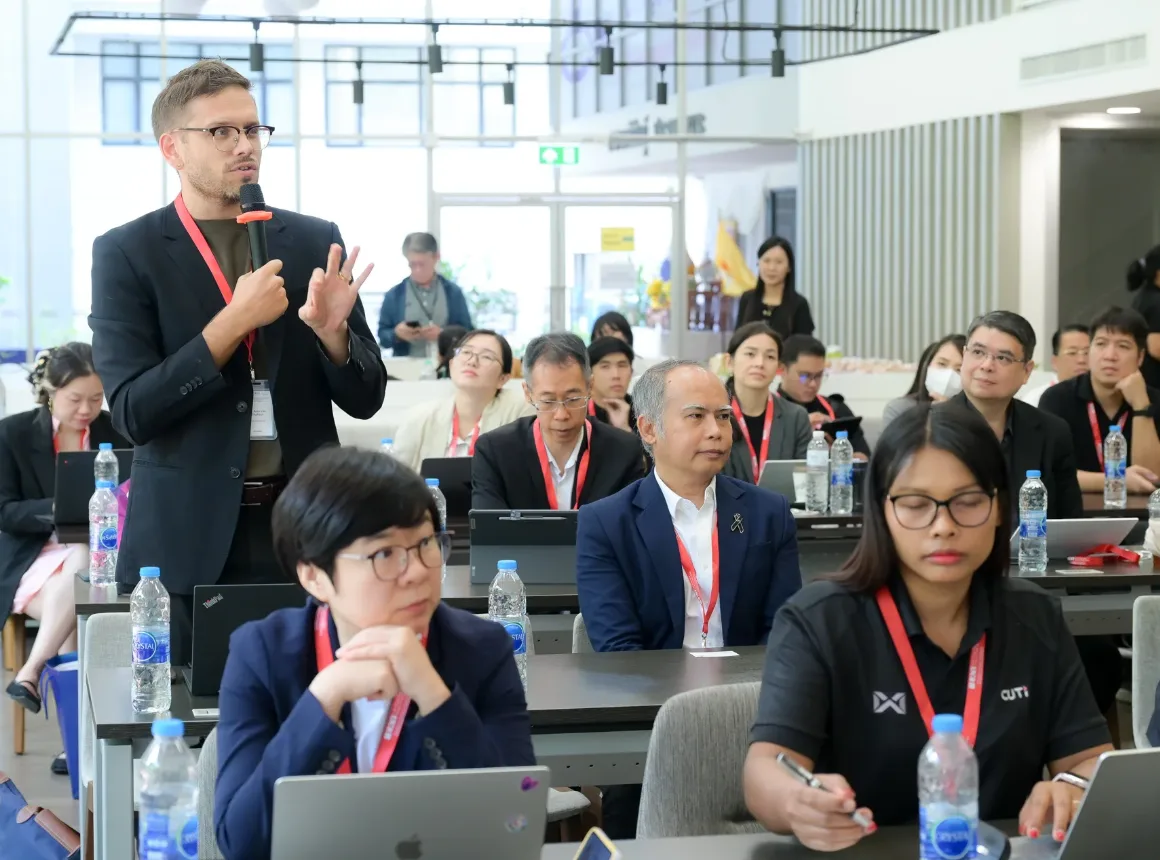 Chulalongkorn University Partners with NUS in Regional Platform to Drive Clean Energy Innovations 