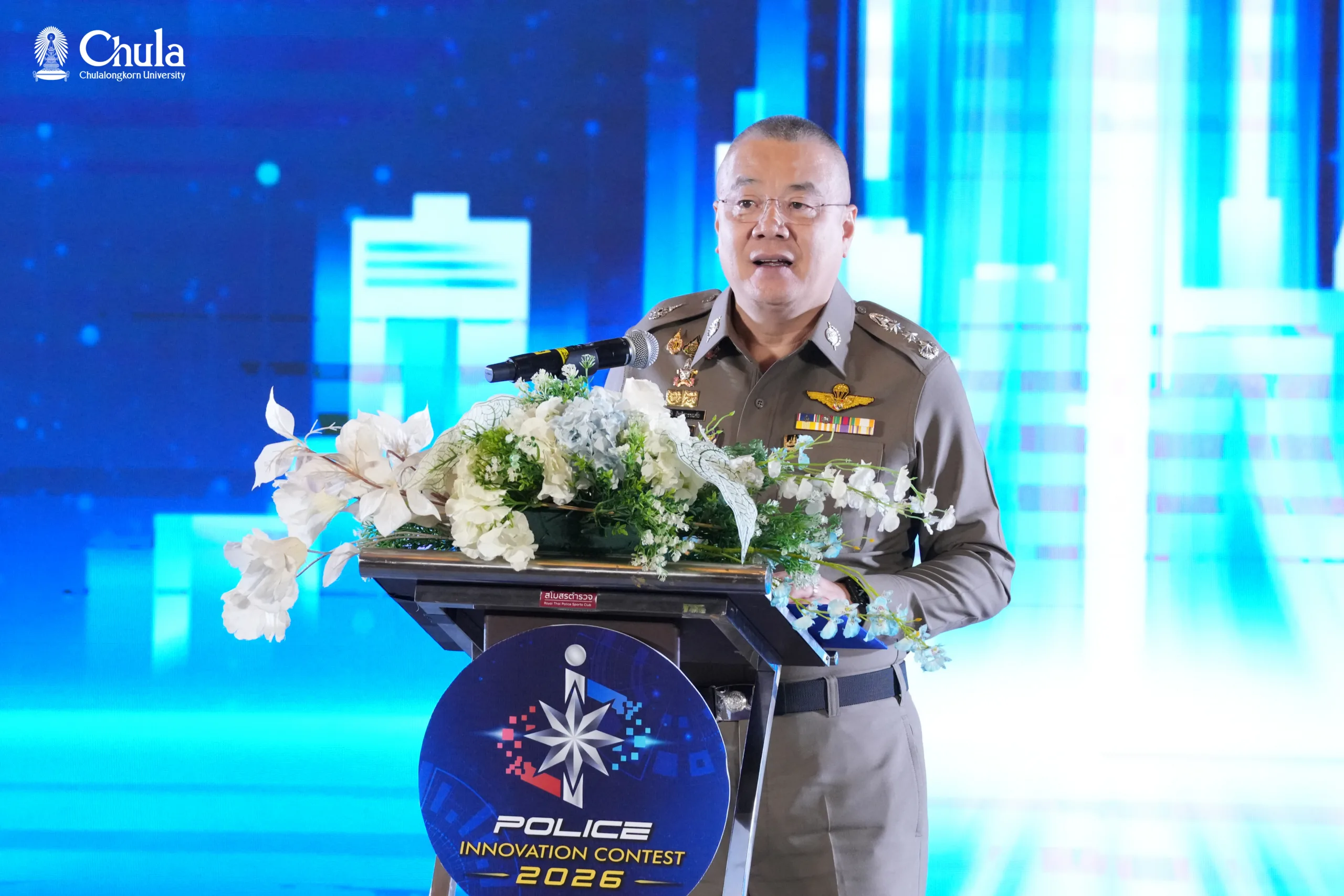 Police Lieutenant General Ittipol Ittisarnronnachai, Assistant Commissioner-General of the Royal Thai Police, and chairman of the ceremony