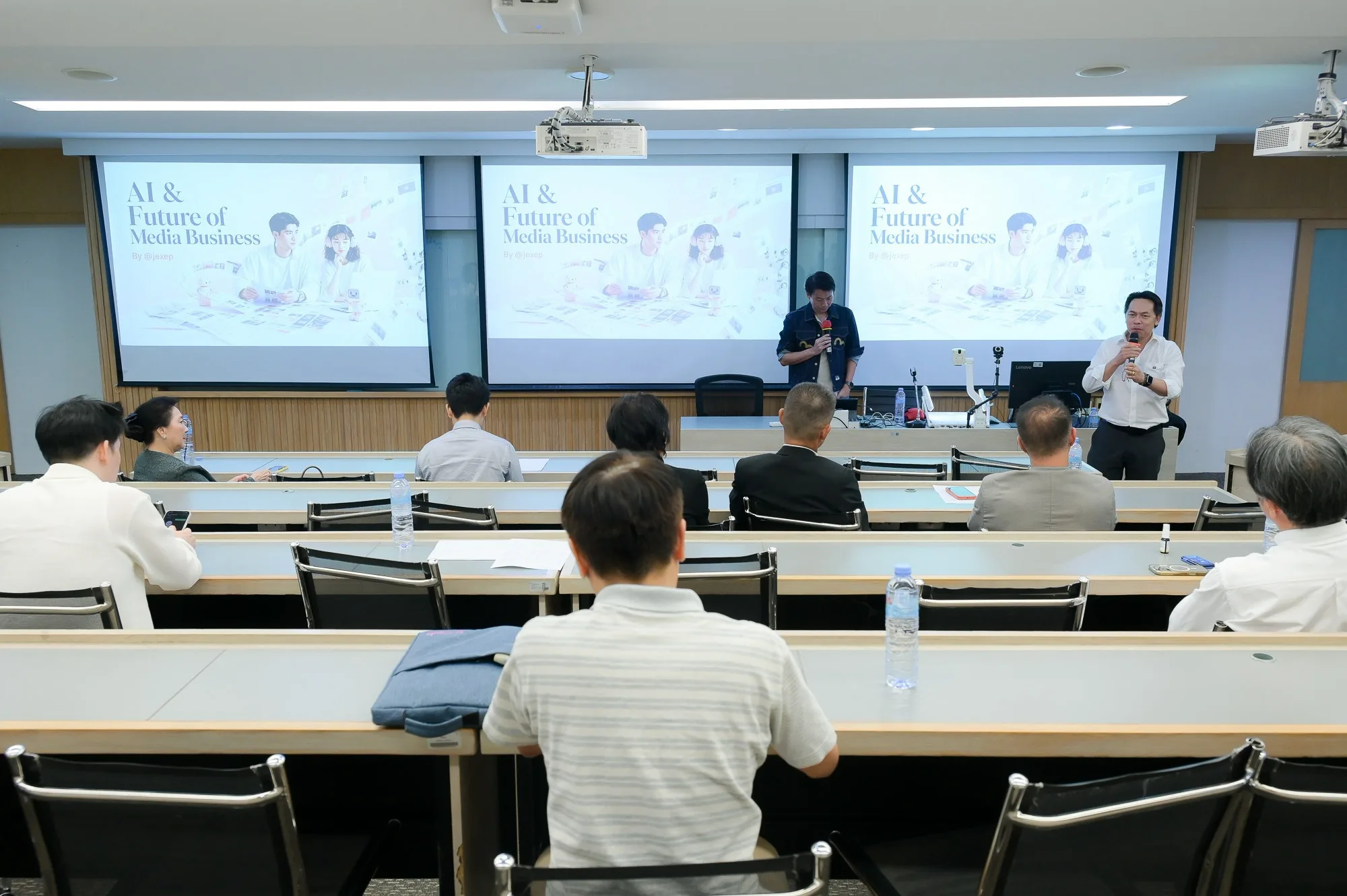 ผู้บริหารสื่อชั้นนำร่วมอบรม “AI and Future of Media Business”