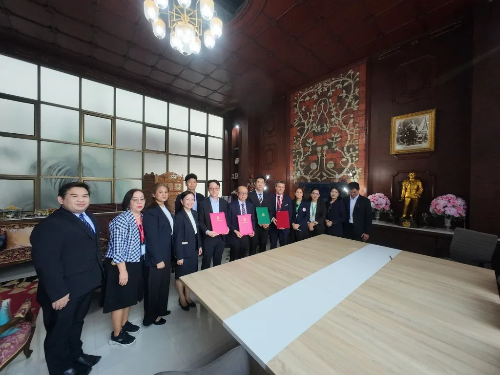 Chula XL Partners with Thewphaingarm School and Canadian International School to Promote Lifelong Learning 