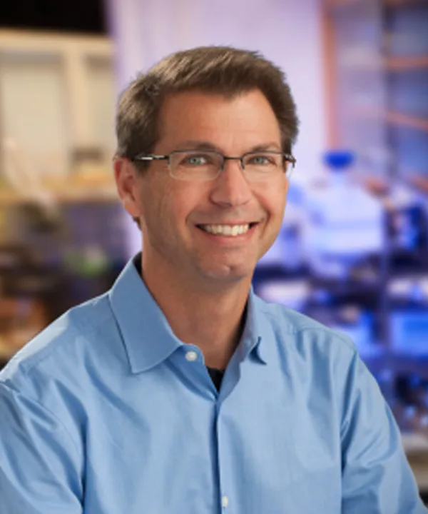 Prof. Joe Pogliano Department of Molecular Biology and Collaborative to Halt Antibiotic-Resistant Microbes (CHARM)